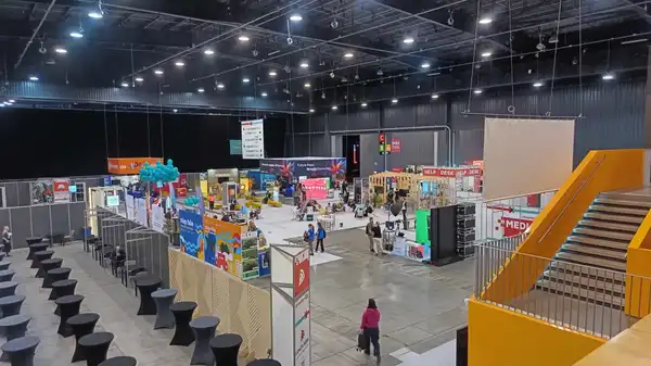 'Infoshare' conference preparations - I participated as a volunteer.